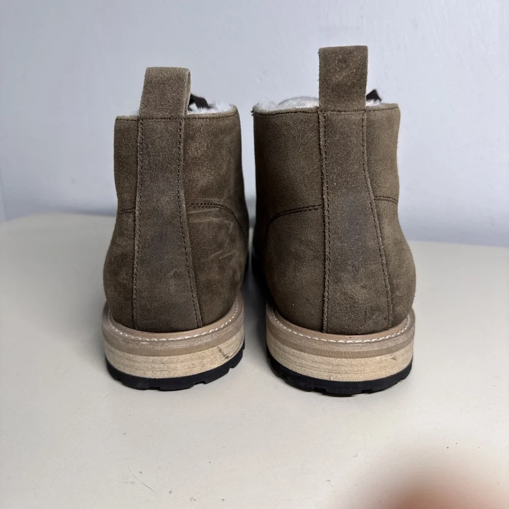Banana Republic Boots Mens Sz 10 M Suede Chukka Shearling Liner Ortholite Casual